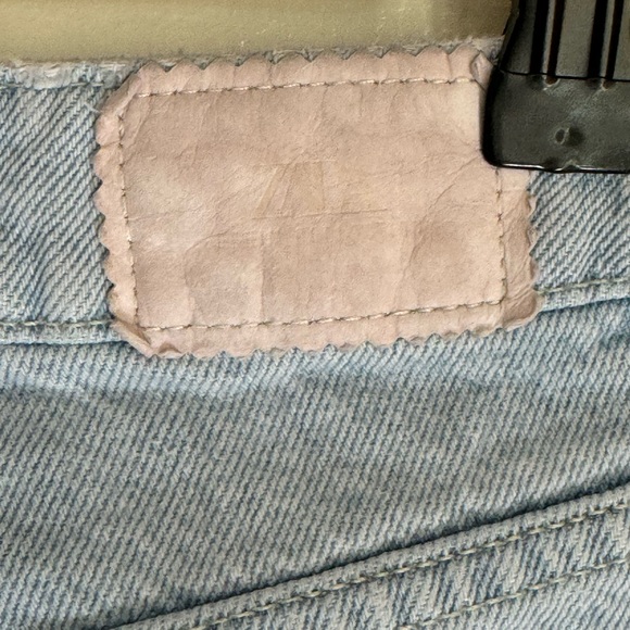 Zara 4 Light Wash Hight Rise Distressed Denim Jeans - Picture 7 of 11